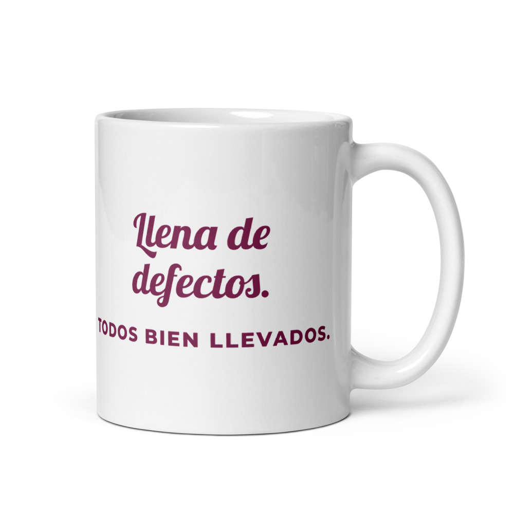 Taza Llena de defectos. Todos bien llevados.