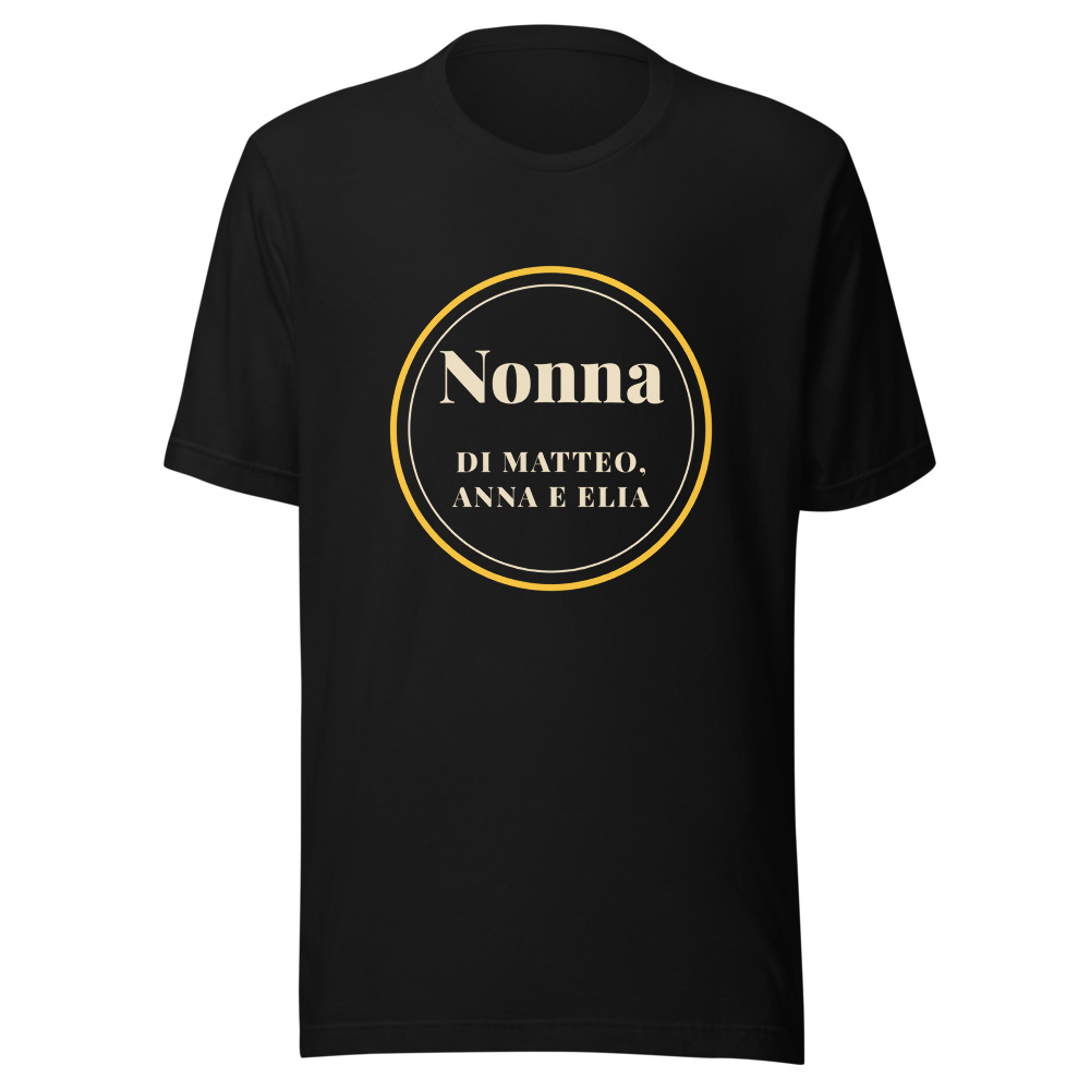 Maglietta nonna personalizzata con i nomi dei nipoti