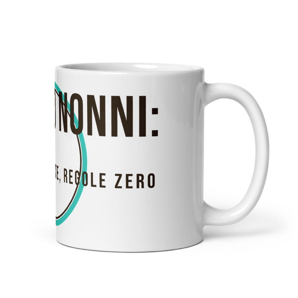 Tazza Reparto Nonni: coccole illimitate, regole zero